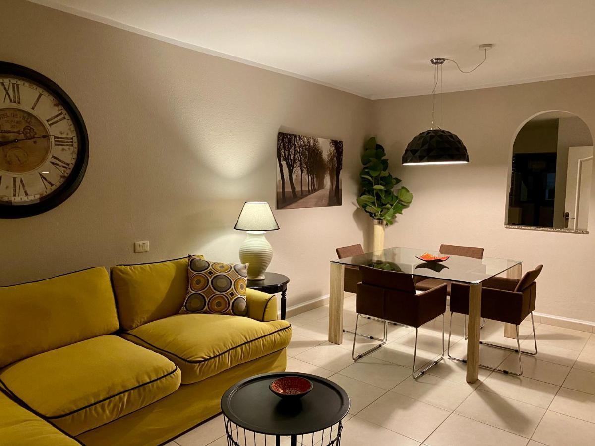Juangy'S Apartments In Las Adelfas Golf Del Sur San Miguel de Abona Ngoại thất bức ảnh