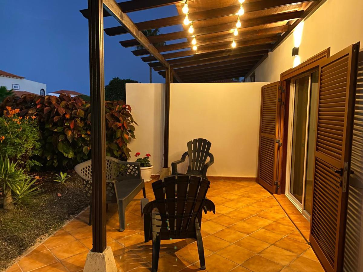Juangy'S Apartments In Las Adelfas Golf Del Sur San Miguel de Abona Ngoại thất bức ảnh